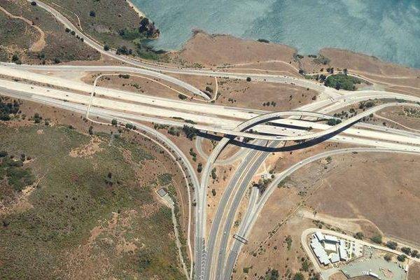 Ukraine’s Armed Forces Complete Strategic Withdrawal from Avdiivka to Save Troops